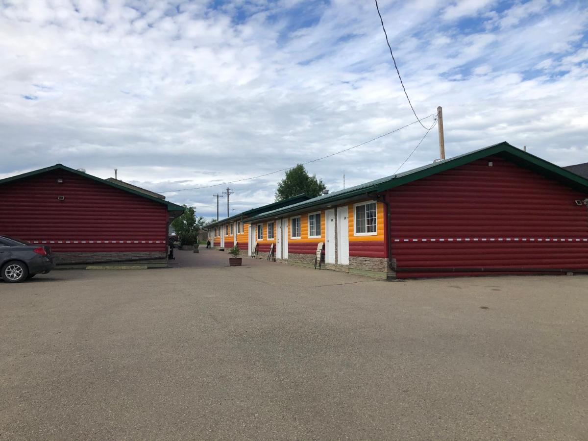 Alpine Motel Rocky Mountain House Exterior photo